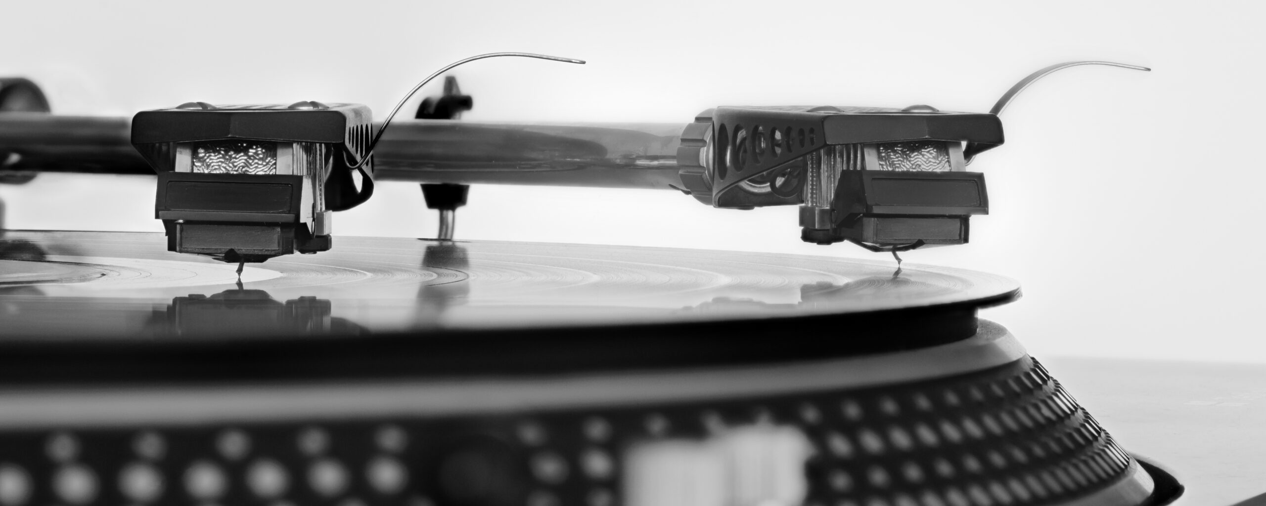 Epis – płyta winylowa symbolizująca nowy album Technix